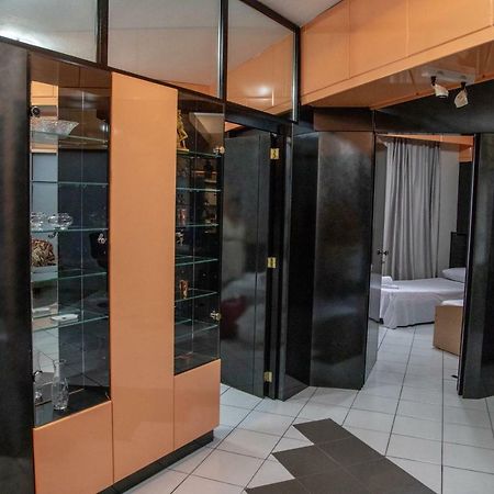 Christine'S Downtown Suites Cavala Exterior foto